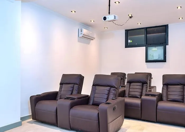 Villa 4 Bedroom Luxury With Private Pool Hot Tub Kalkan