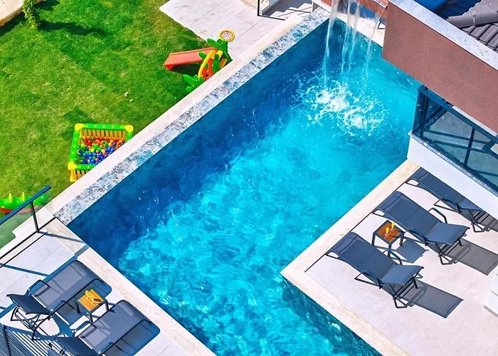 4 Bedroom Luxury With Private Pool Hot Tub Villa Kalkan