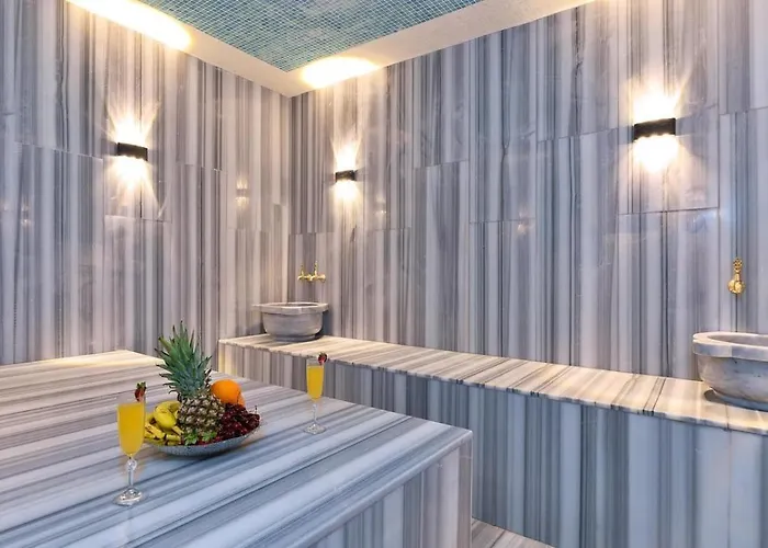 4 Bedroom Luxury With Private Pool Hot Tub Villa