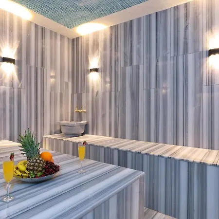 4 Bedroom Luxury With Private Pool Hot Tub Villa
