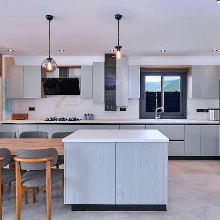 4 Bedroom Luxury With Private Pool Hot Tub